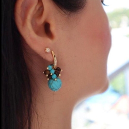 BRINCO CACHO TURQUESA E OLHO DE TIGRE BANHADO A OURO