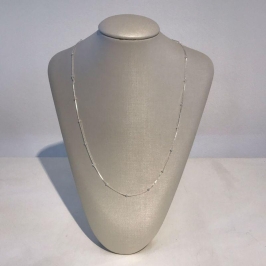 COLAR LONGO ESFERAS 65CM BANHADO A PRATA