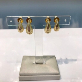 DUPLA EARCUFF PUFFER TEXTURIZADO BANHADO A OURO