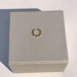 FAKE PIERCING TORCIDO BANHADO A OURO