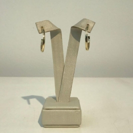 MEIA ARGOLA OVAL BANHADO A OURO