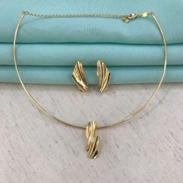 PINGENTE ONDULADO ORGÂNICO BANHADO A OURO