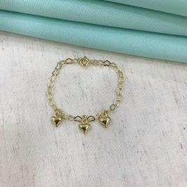 PULSEIRA CORAÇÃO VAZADA COM PINGENTES INFANTIL BANHADO A OURO