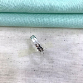 ANEL TRANÇADO BANHADO A PRATA