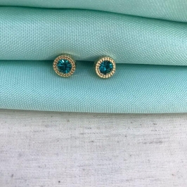 BRINCO RELUZ ZIRCÔNIA VERDE ÁGUA BANHADO A OURO