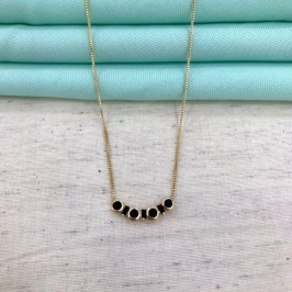 COLAR EM ZIRCÔNIA PRETA BANHADO A OURO