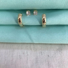 DUPLA  ARGOLA PONTO DE LUZ BANHADO A OURO