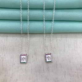 ESCAPULÁRIO CRUZ ZIRCÔNIA COLORIDA BANHADO A PRATA