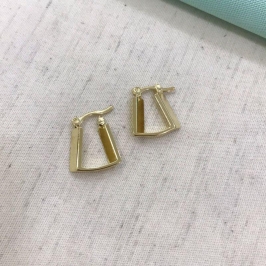 ARGOLA QUADRADA LARGA FECHO ITALIANO BANHADO A OURO