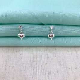 BRINCO CORAÇÃO PONTO LUZ BANHADO A PRATA