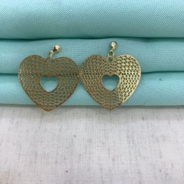 BRINCO CORAÇÃO RENDA BANHADO A OURO