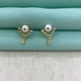 BRINCO AMELIA ZIRCÔNIA BANHADO A OURO