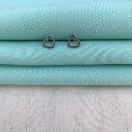 CORAÇÃO VAZADO TAM M BANHADO A PRATA