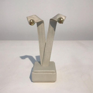 BRINCO PET REDONDO EM ZIRCÔNIA BANHADO A OURO