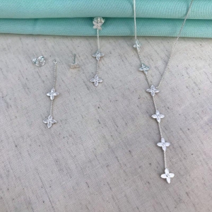 BRINCO SPRING BANHADO A PRATA