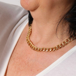 CHOKER GRUMET BANHADO A OURO