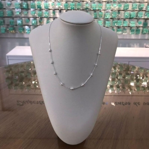 CHOKER MINI ESFERAS BANHADO A PRATA