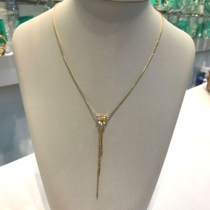 COLAR FLOR GRAVATINHA BANHADO A OURO