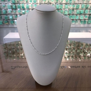 COLAR LONGO ESFERA CORRENTE DIAMANTADA 60CM BANHADO A PRATA