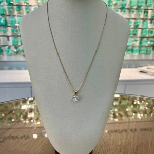 COLAR PONTO DE LUZ CORAÇÃO BANHADO A OURO