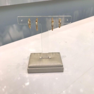 DUPLA DE TREVO EM ZIRCÔNIA BANHADO A OURO