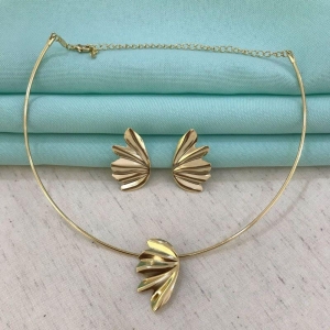 PINGENTE LIBERTY ORGÂNICO BANHADO A OURO