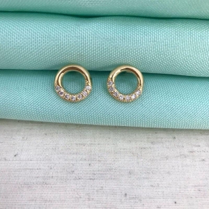 MEIA ESFERA EM ZIRCÔNIA BANHADO A OURO