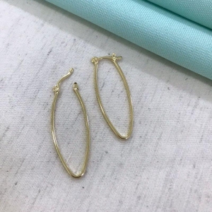 ARGOLA OVAL FECHO ITALIANO BANHADO A OURO