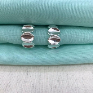 ARGOLA GOMOS GOLD BANHADO A PRATA