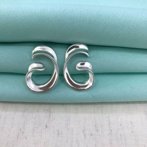 BRINCO ENVOLVER BANHADO A PRATA