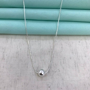 COLAR ESFERA BANHADO A PRATA