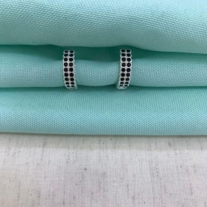 ARGOLA ZIRCÔNIA PRETA TAM M BANHADO A PRATA