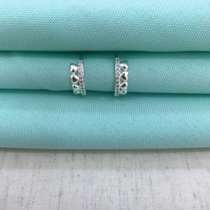 EARHOOK CORAÇÕES BANHADO A PRATA