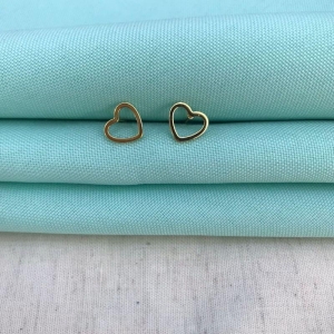 CORAÇÃO VAZADO TAM G BANHADO A OURO