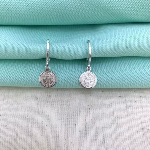 ARGOLA SÃO BENTO BANHADO A PRATA