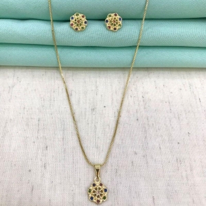 CONJUNTO KIRA ZIRCÔNIA BANHADO A OURO