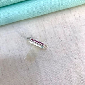 ANEL ARO HEXÁGONAL ZIRCÔNIA PINK BANHADO A PRATA