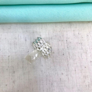 ANEL TRÊS FILEIRAS NAVETE BANHADO A PRATA