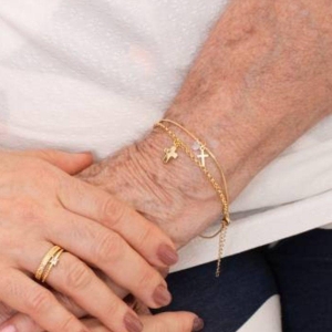 PULSEIRA CRUZ TIFFANY BANHADO A OURO