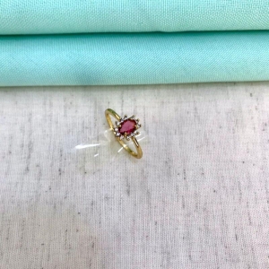 ANEL RUBELITA OVAL ZIRCÔNIA BANHADA OURO