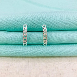 EARCUFF ELOS COM ZIRCÔNIAS BANHADA PRATA