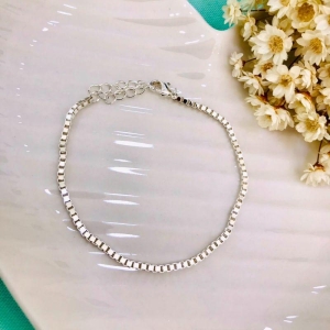 PULSEIRA VENEZIANA QUADRADA BANHADA PRATA