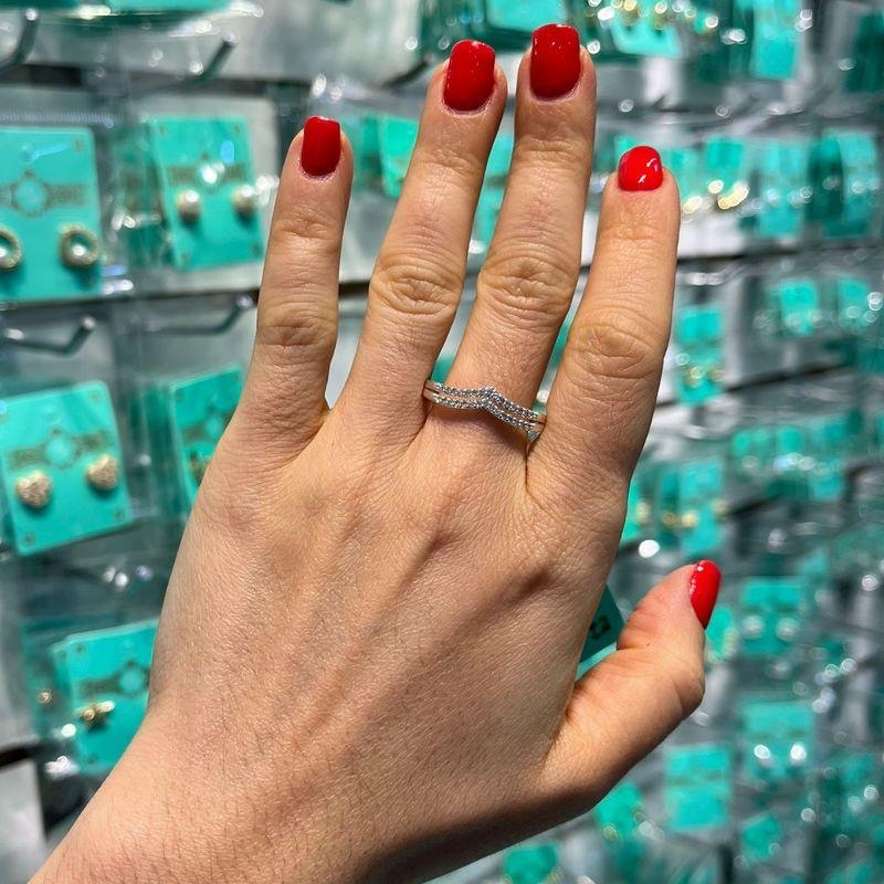 ANEL BRISA EM ZIRCÔNIA BANHADO A PRATA