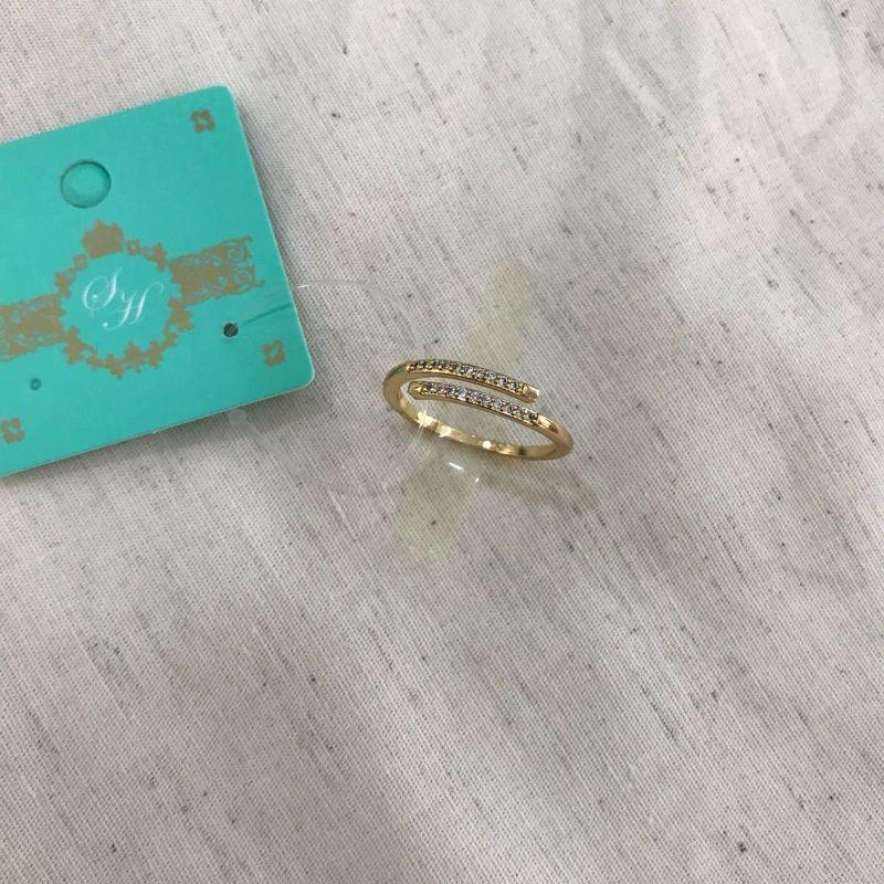 ANEL EM ZIRCÔNIA BANHADO A OURO