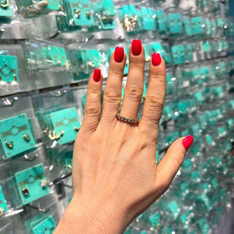 APARADOR EM ZIRCÔNIA BANHADO A OURO