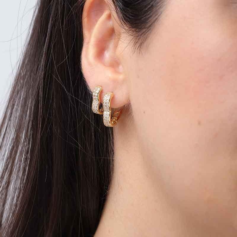 ARGOLA CORAÇÃO CRAVEJADO EM ZIRCÔNIA TAM P BANHADO A OURO