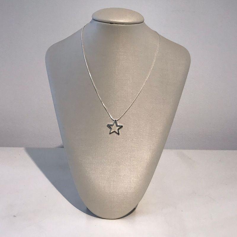 COLAR ESTRELA VAZADA BANHADO A PRATA