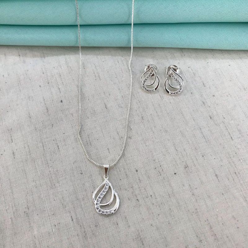 CONJUNTO DESTINY EM ZIRCÔNIA BANHADO A PRATA