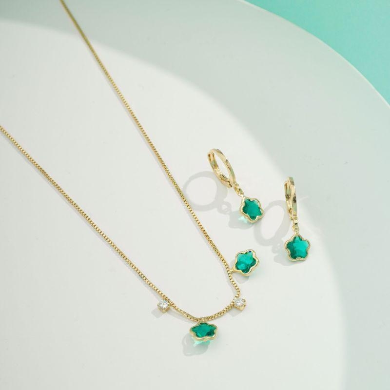 CONJUNTO TREVO VERDE BANHADO A OURO