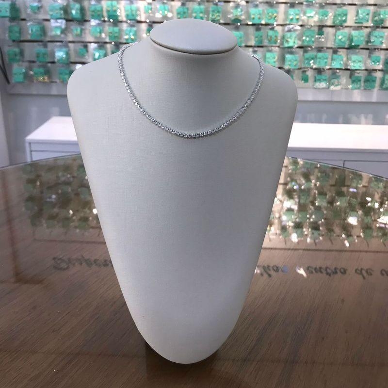 RIVIERA CRAVEJADA EM ZIRCÔNIA BANHADO A PRATA